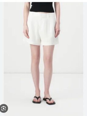GAP White Tailored Bermuda Shorts